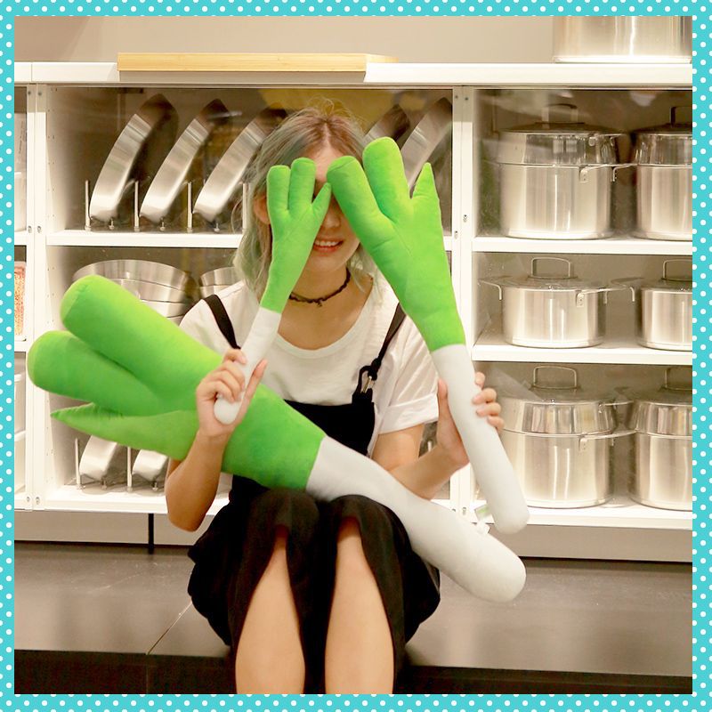 Is Plant Parent Free To Use - Animazione giapponese peluche periferiche, cuscino, danza