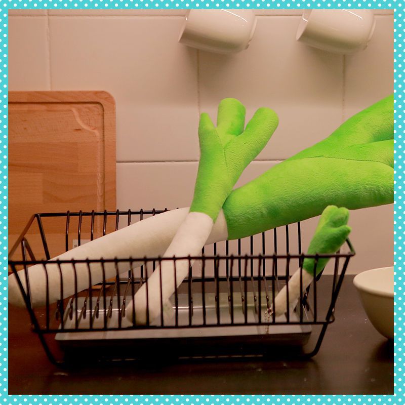 Animazione giapponese peluche  - Is Plant Parent Free To Use recensione e prezzo